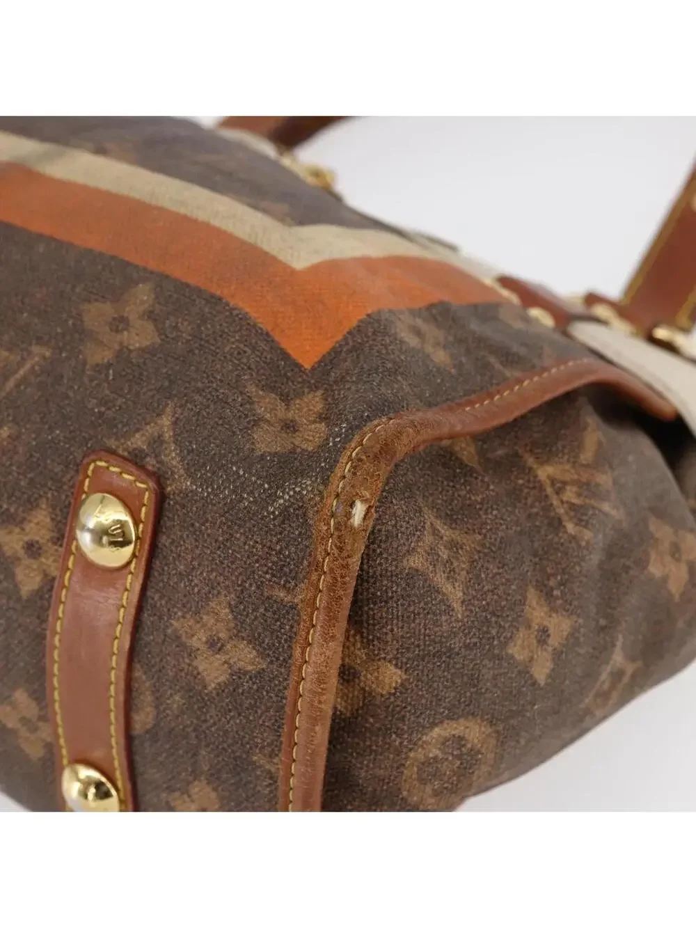 Louis Vuitton elevate your